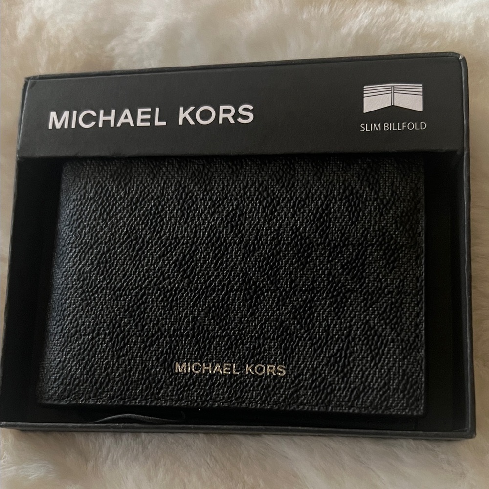 Michael Kors Black Textured Billfold Wallet